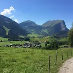 Kueferhof * メラウ